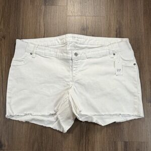 GAP Women's Off-White Jean Shorts